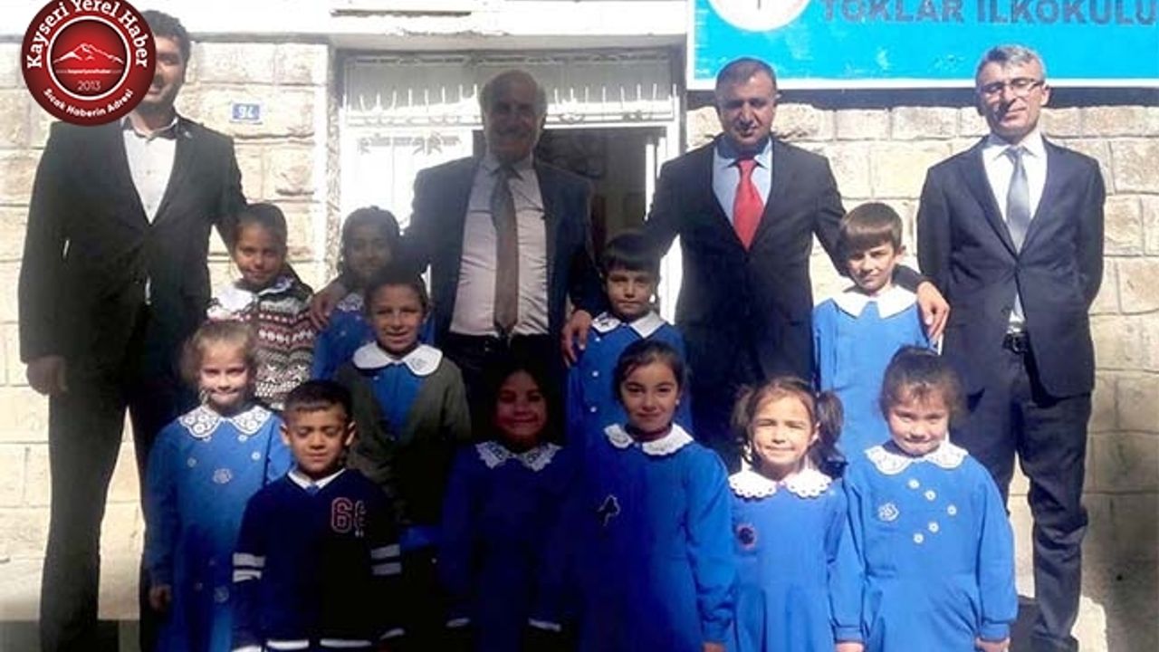 Tomarza Milli Eğitim Müdürü'nden 24 Yıl Önce Öğretmenlik Yaptığı Okula Ziyaret