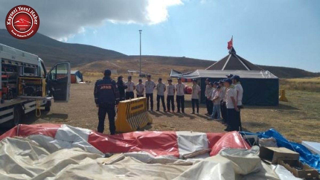 Genç KAYMEK izcileri doğal afetlere hazır