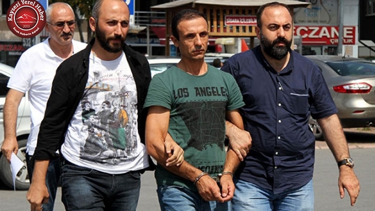 Hamile Eşini Yaralayıp, Afgan Arkadaşını Öldürdü