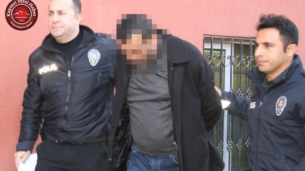 Cinsel İstismar Mağduru, Twitter'da Destek İstedi