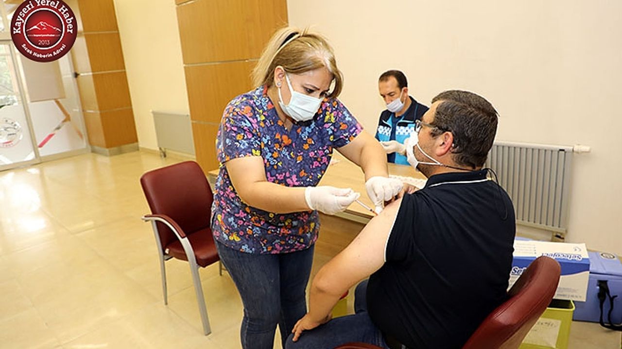 Talas Belediyesi Personeline Aşı Yapıldı