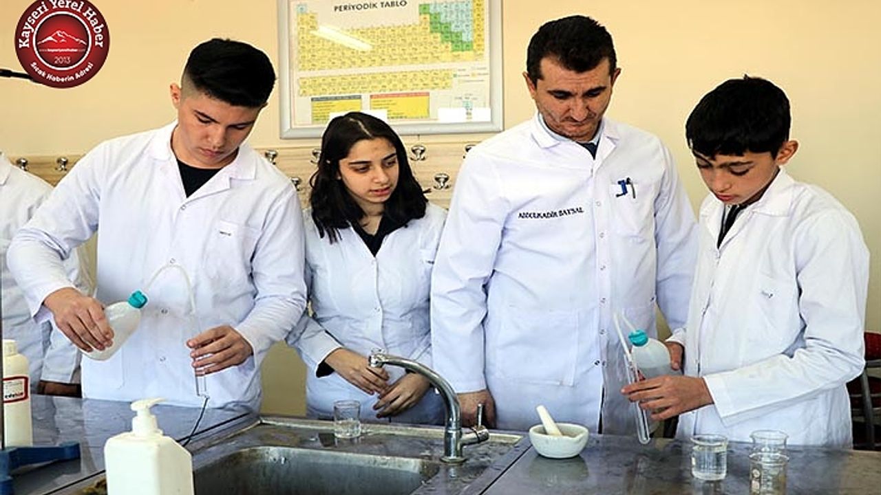 Dezenfektan Üreten Öğrenciler 15 Milyon Ciroya Ulaştı