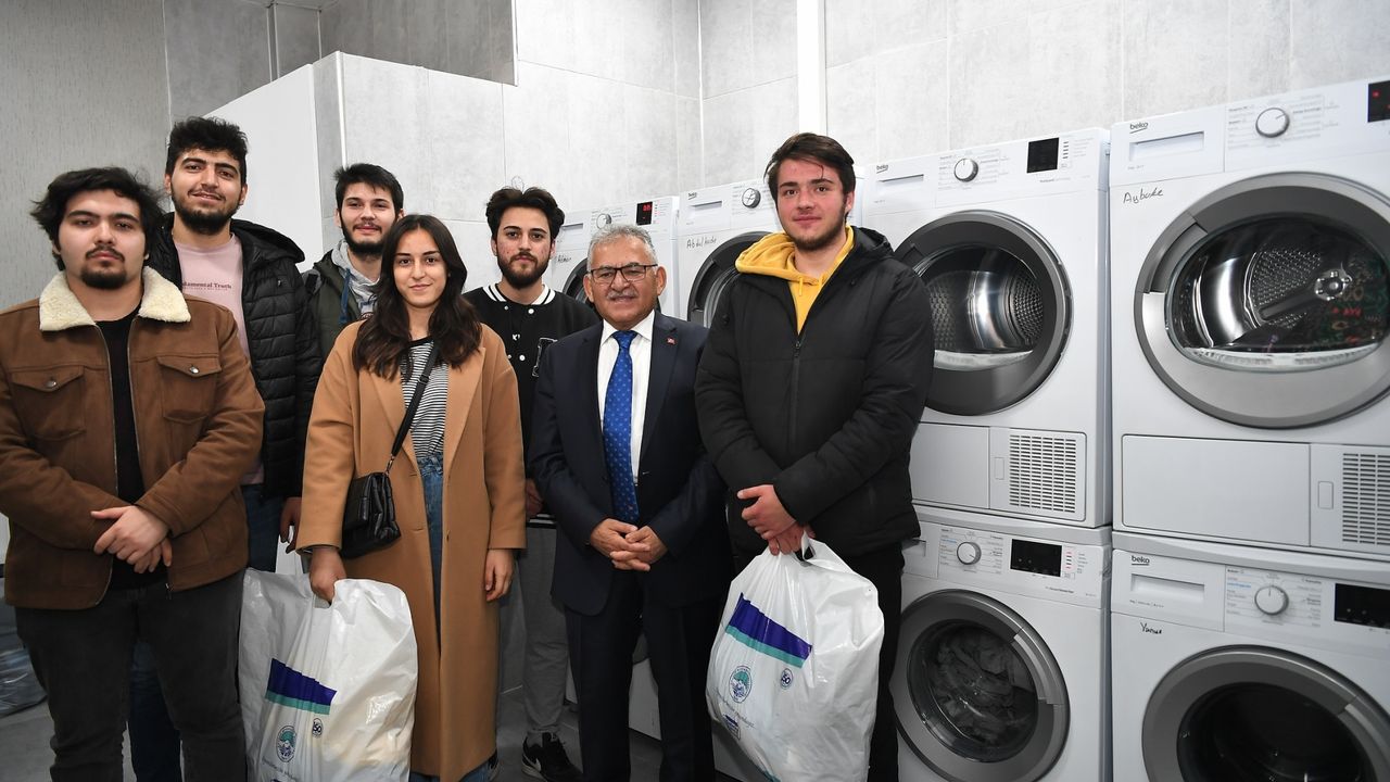 Genç Dostu Büyükşehir'in Örnek Hizmeti Çamaşır Yıkama Merkezi'nin Kapasitesi Genişletildi