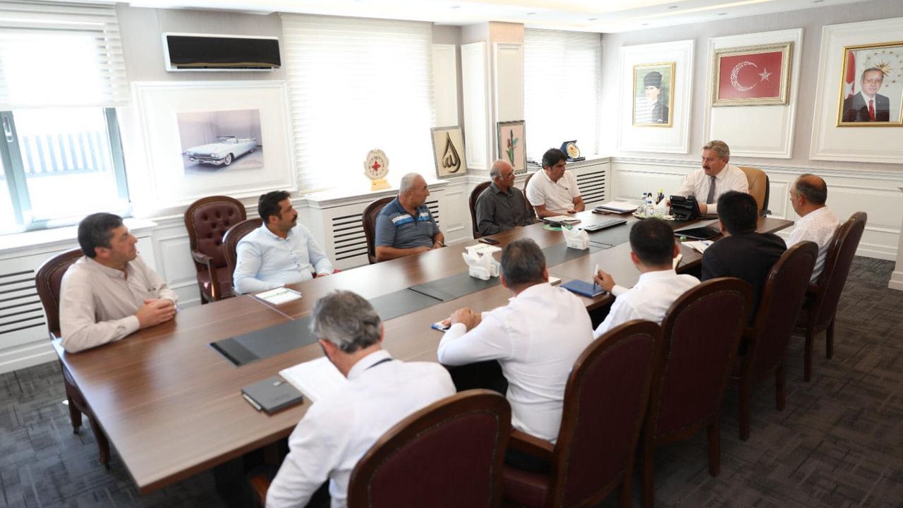 Başkan Palancıoğlu, 4 Mahalle Muhtarı ile Doğalgaz Toplantısı Yaptı