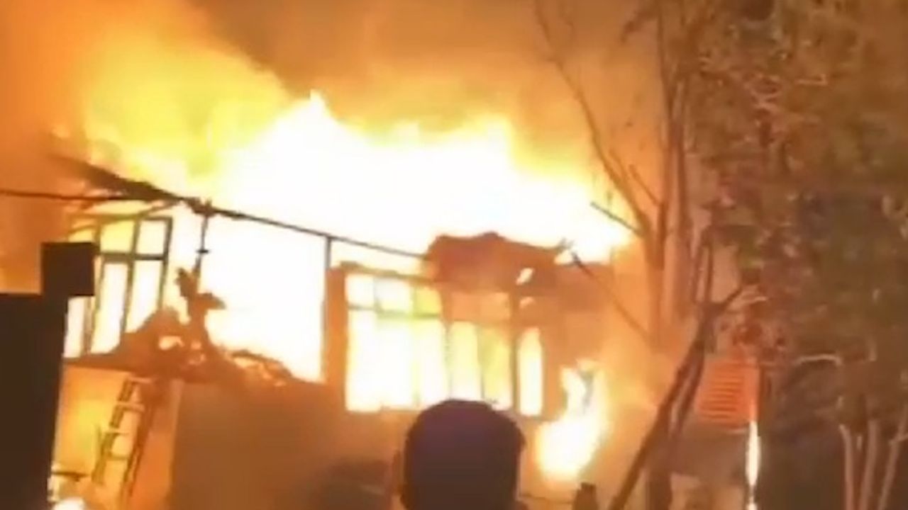 Yenidoğan Mahallesi'nde Müstakil Evde Yangın Çıktı