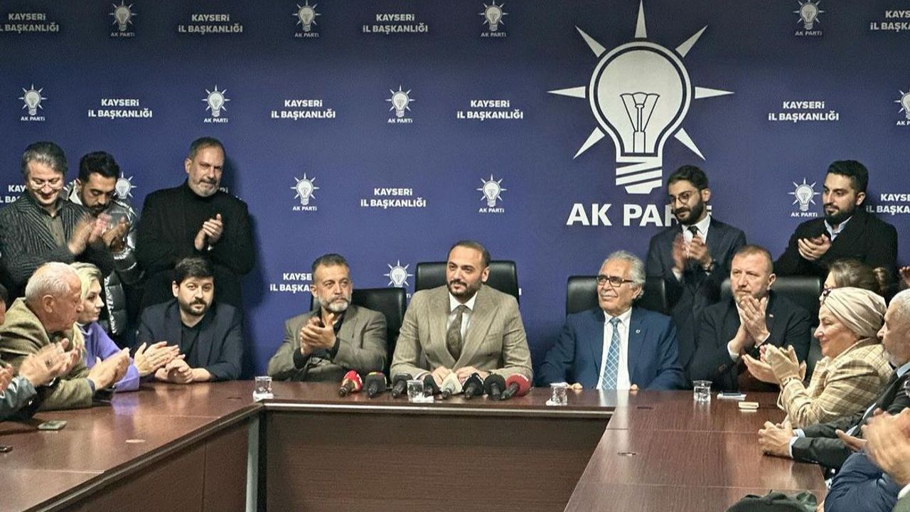 AKP Melikgazi İlçe Başkanı Ülke, Görevinden İstifa Etti