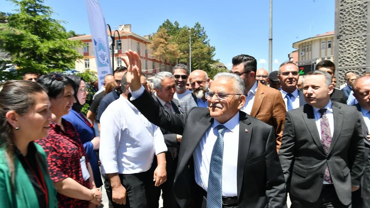 Başkan Büyükkılıç, Bünyan’da Vatandaşlarla Buluştu