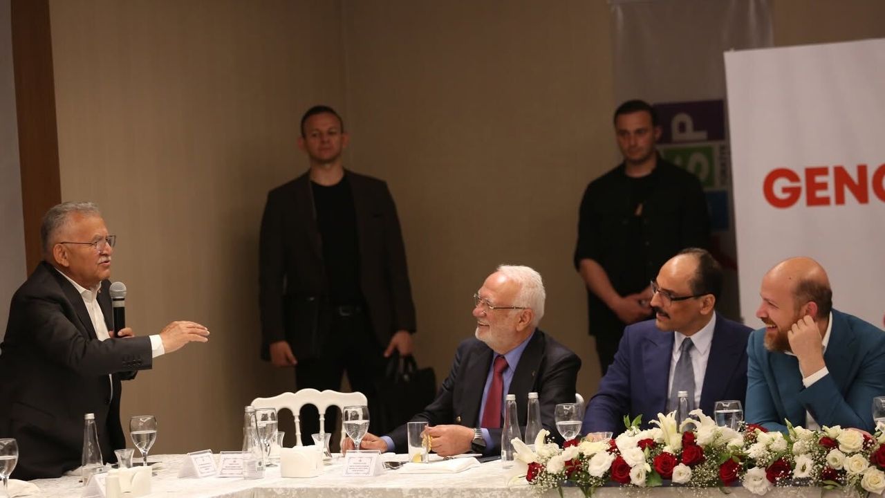 Başkan Büyükkılıç, 12. Genç Türkiye Forumu’nda Devlet Protok