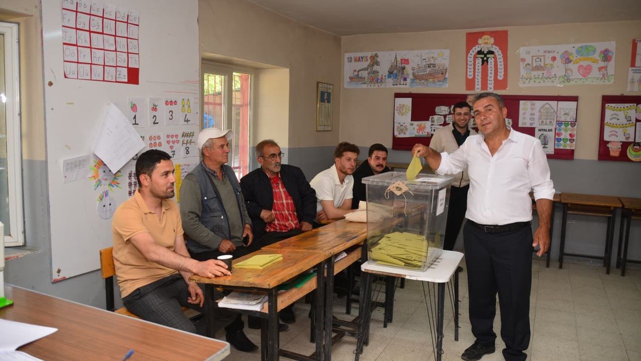Çubukharmanı Mahallesi’nde Muhtarlık Seçimi Tamamlandı