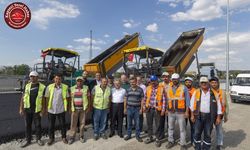 Büyükşehir'den günde 500 ton asfalt