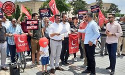 SAADET’TEN DİKKAT ÇEKEN PROTESTO