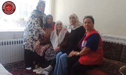 KIZILAY KADIN GÖNÜLLÜLERİ EV ZİYARETİNDE BULUNDULAR