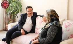 Vali Çiçek Şehit Ailelerini Ziyaret Etti