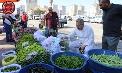 Başkan Palancıoğlu Pazarda Esnaf ve Halk ile Bir Araya Geldi