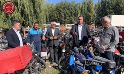 Gürer: “Memleket yangın yeri, iktidar saçını tarıyor”