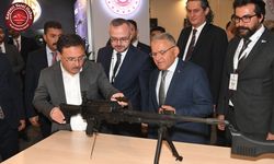 VALİ ÇİÇEK İLE SAVUNMA SANAYİİ SEMPOZYUMU VE SERGİSİ’NE KATILDI