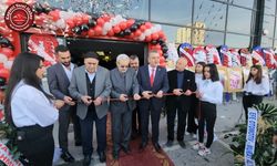 ARS İNŞAAT VE OTOMOTİV ŞİRKETİ TÖRENLE AÇILDI