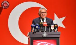 “İSTİKLAL ŞAİRİMİZİ RAHMET, MİNNET VE HÜRMETLE YÂD EDİYORUM”