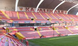 Kayserispor-Galatasaray Maçı İçin Stadyum Hazır Hale Getirildi