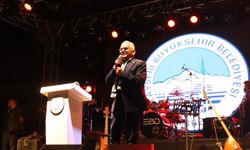 Başkan Büyükkılıç, Yahyalı Elma Ve Turizm Festivali'ne Katıldı