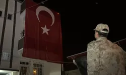 Türkiye Şehitlerine Ağlıyor!