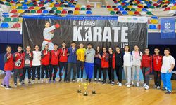 Kayserili karateciler Kocaeli’den 7 madalya 3 kupayla döndü
