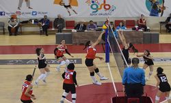 Voleybol 2’inci Ligindeki Kayseri takımlarının fikstür çekimi yapıldı