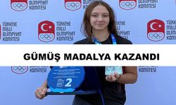 Kayserili yüzücü Eylül Nisa