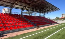 Argıncık Stadının tribünleri yenilendi