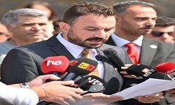 CHP, 102’nci yıl dönümünü Cumhuriyet Meydanı’nda kutladı