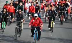 Başkan Büyükkılıç, "Cumhuriyetin Gücüyle Pedallıyoruz" Etkinliğine Katıldı