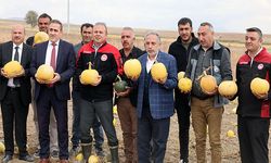 Türkiye birincisi olan talaslı çiftçilere başkan yalçın'dan tebrik