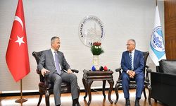 İçişleri bakanı yerlikaya'dan başkan büyükkılıç'a ‘ÖRNEK BELEDİYECİLİK’övgüsü
