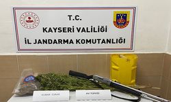Jandarma ekipleri bin 690 gram kubar esrar ele geçirdi