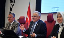 Büyükşehir Meclisi'nden Başkan Büyükkılıç'a "Su" Teşekkürü: Türkiye'nin En Ucuz Üçüncü Suyu Kayseri'de