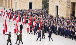 81 İlden öğretmen Anıtkabir’i ziyaret etti