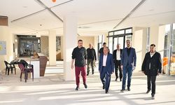 Altınoluk Sosyal Yaşam Merkezi'ni İnceleyen Başkan Büyükkılıç: "Projemiz Tamamlanma Aşamasında"