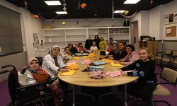 Büyükşehir'den Gönüllere Dokunan Proje: "Sevgi Örüyoruz" Etkinliği