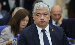 Adanalı Vekilden Kayseri yolu isyanı; “Sayın Bakanım 2 araba zor geçer”