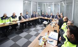 Vali Çiçek Ve Başkan Büyükkılıç, Trafik Kontrol Merkezi'nde