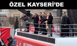 CHP Genel Başkanı Özel, “Onlar afişleri toplar biz meydanı toplarız”