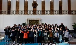 Milletvekili Çopuroğlu: “Kayseri’den 76 öğrencimizi Gazi Meclisimizde misafir ettik”