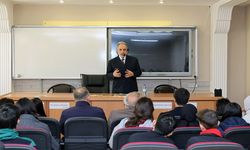 Başkan Yalçın gençlerle buluştu