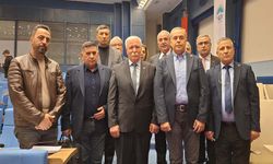 CHP Grubundan, Büyükkılıç’a pankart tepkisi