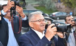 24. Başkan Büyükkılıç'tan Basına Güçlü Destek: Osman Koca ve Ekibine Tebrik