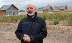 Kocasian'ın Türkiye'ye örnek olan tarım projesinde son hasat