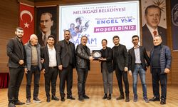 Melikgazi’den işitme engellilere özel film gösterimi