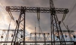 Elektrikte serbest tüketici limiti düşürüldü