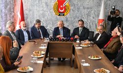 Basın Mensuplarının 10 Ocak Çalışan Gazeteciler Günü'nü Kutlayan Büyükkılıç: "İyi ki Varsınız