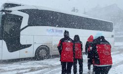 Ekipler mahsur kalan vatandaşlara destek için sahada